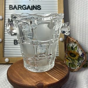 Vintage Bohemian Czech Crystal Ice Bucket.
Pretty little crystal ice bu…
